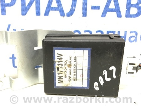 ФОТО Блок управления полным приводом для Mitsubishi L200 (06-14) Київ