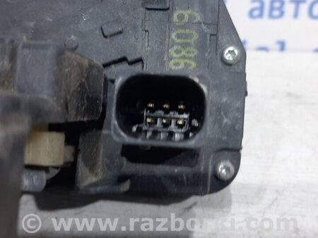 ФОТО Замок двери задний правый для Chevrolet Captiva Киев