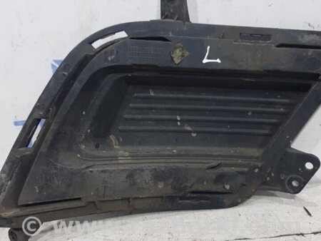 ФОТО Решетка переднего бампера левая для KIA Ceed Киев