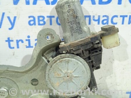 ФОТО Стеклоподъемник задний правый для Mitsubishi L200 (06-14) Киев
