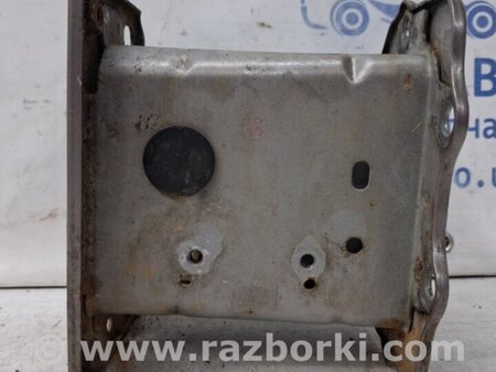 ФОТО Кронштейн усилителя переднего бампера для KIA Ceed Киев