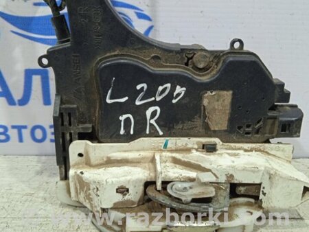 ФОТО Замок двери передний правый для Mitsubishi L200 (06-14) Киев