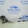 Замок двери передний правый Mitsubishi L200 (06-14)