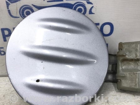 ФОТО Лючок бака для Mitsubishi L200 (06-14) Киев
