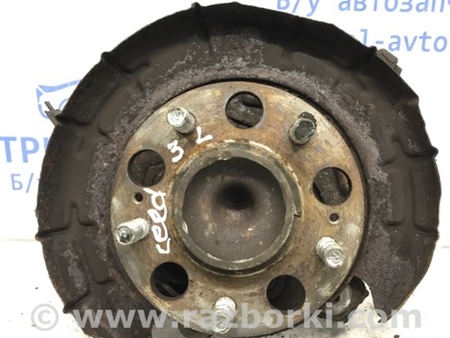 ФОТО Цапфа задняя правая со ступицей для KIA Ceed Киев