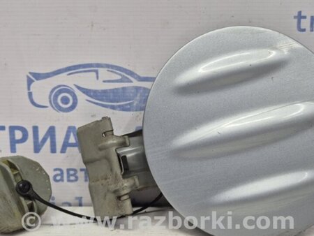 ФОТО Лючок бака для Mitsubishi L200 (06-14) Киев