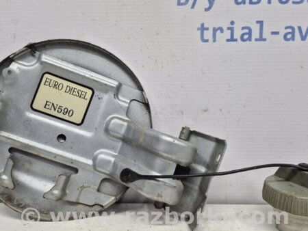 ФОТО Лючок бака для Mitsubishi L200 (06-14) Киев