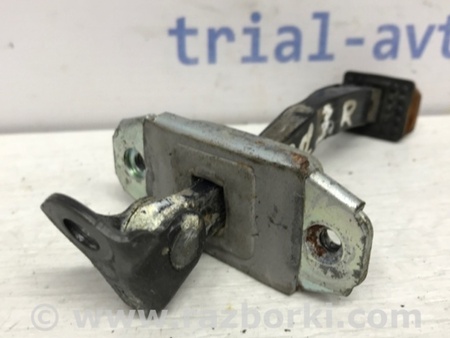 ФОТО Ограничитель двери задний правый для KIA Ceed Київ