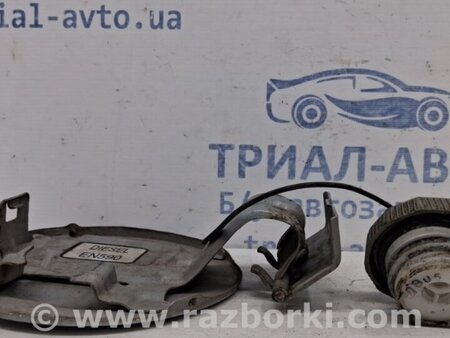ФОТО Лючок бака для Mitsubishi L200 (06-14) Київ