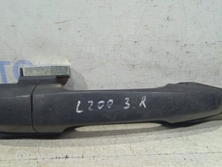 ФОТО Ручка двери внешняя задняя правая для Mitsubishi L200 (06-14) Киев