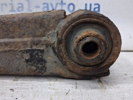 ФОТО Рычаг задней подвески нижний поперечный (под пружину) для KIA Ceed Киев