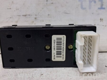 ФОТО Блок управления стеклоподъемниками для KIA Ceed Киев