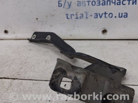 ФОТО Петля капота правая для Nissan Qashqai (07-14) Київ