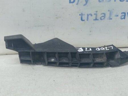 ФОТО Кронштейн бампера передний правый для Mitsubishi L200 (06-14) Киев