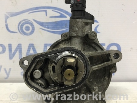 ФОТО Насос вакуумный для KIA Ceed Киев