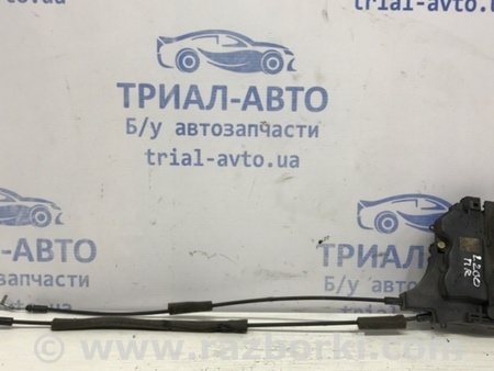 ФОТО Замок двери передний правый для Mitsubishi L200 (06-14) Киев