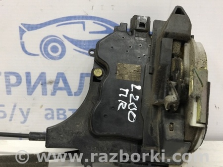 ФОТО Замок двери передний правый для Mitsubishi L200 (06-14) Киев