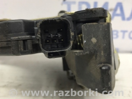 ФОТО Замок двери передний правый для Mitsubishi L200 (06-14) Киев