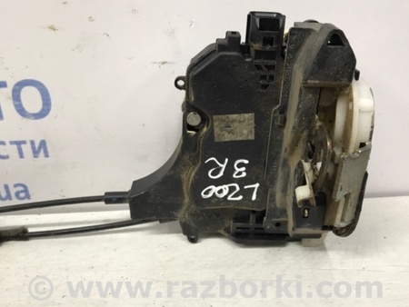 ФОТО Замок двери задний правый для Mitsubishi L200 (06-14) Киев