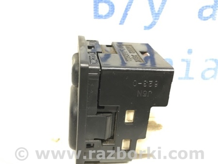 ФОТО Корректор зеркал для Mitsubishi L200 (06-14) Киев