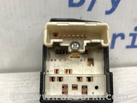 ФОТО Корректор зеркал для Mitsubishi L200 (06-14) Киев