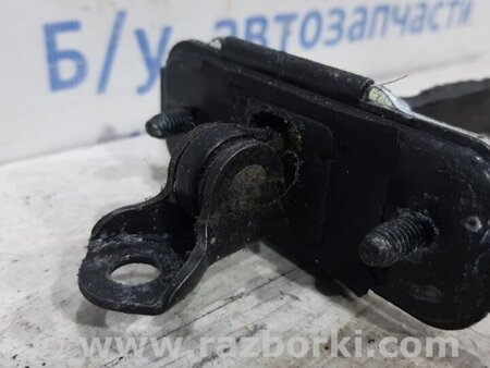 ФОТО Ограничитель двери передний правый для KIA Ceed Киев