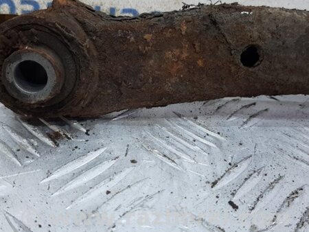 ФОТО рычаг задний поперечный верхний правый для KIA Ceed Киев