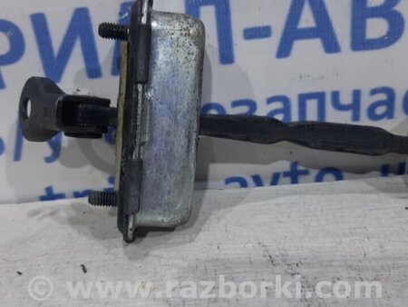 ФОТО Ограничитель двери задний правый для KIA Ceed Киев