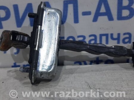 ФОТО Ограничитель двери передний правый для KIA Ceed Киев