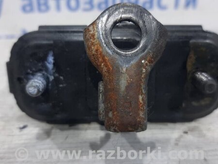 ФОТО Ограничитель двери передний правый для KIA Ceed Киев