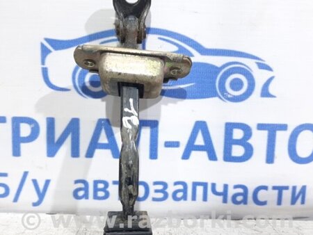 ФОТО Ограничитель двери задний для Mitsubishi L200 (06-14) Киев