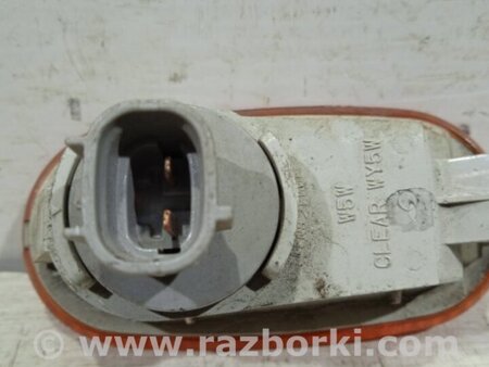 ФОТО Повторитель поворотника для Mitsubishi L200 (06-14) Киев