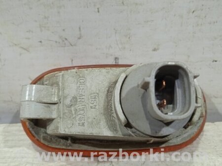 ФОТО Повторитель поворотника для Mitsubishi L200 (06-14) Киев