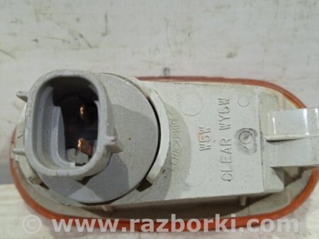 ФОТО Повторитель поворотника для Mitsubishi L200 (06-14) Киев