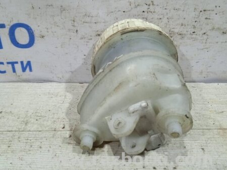 ФОТО Бачок главного тормозного цилиндра для Mitsubishi L200 (06-14) Киев