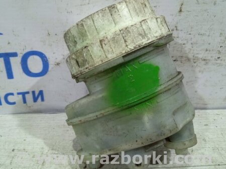 ФОТО Бачок главного тормозного цилиндра для Mitsubishi L200 (06-14) Київ