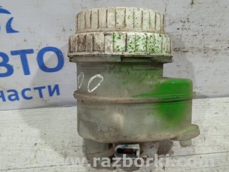 ФОТО Бачок главного тормозного цилиндра для Mitsubishi L200 (06-14) Киев