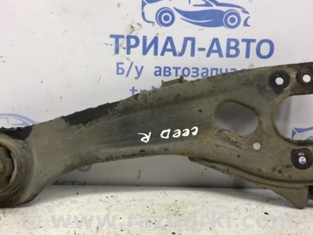 ФОТО Рычаг задней подвески продольный правый для KIA Ceed Киев