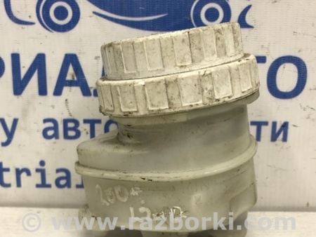 ФОТО Бачок главного тормозного цилиндра для Mitsubishi L200 (06-14) Киев