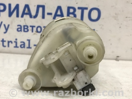 ФОТО Бачок главного тормозного цилиндра для Mitsubishi L200 (06-14) Киев