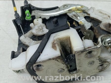 ФОТО Замок двери задний левый для Mitsubishi L200 (06-14) Київ