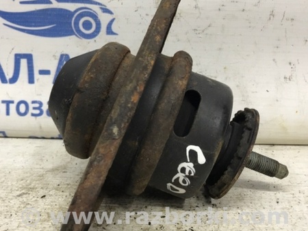 ФОТО Подушка ДВС правая для KIA Ceed Киев