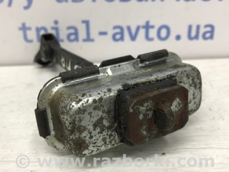 ФОТО Ограничитель двери передний правый для KIA Ceed Киев