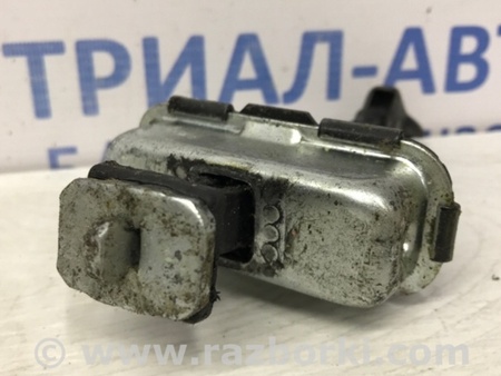 ФОТО Ограничитель двери передний правый для KIA Ceed Київ