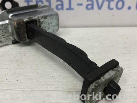 ФОТО Ограничитель двери передний правый для KIA Ceed Киев