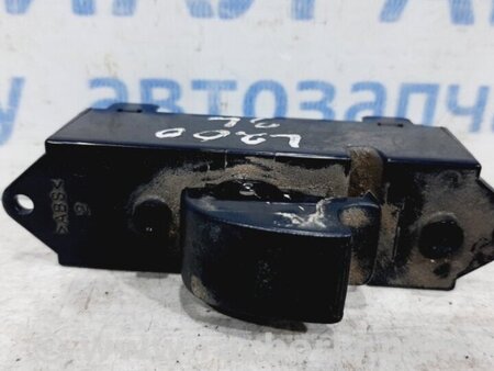 ФОТО Кнопка стеклоподъемника для Mitsubishi L200 (06-14) Киев