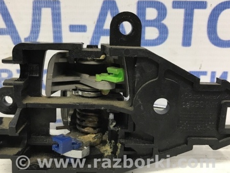 ФОТО Ручка двери внутренняя правая для Mitsubishi L200 (06-14) Киев