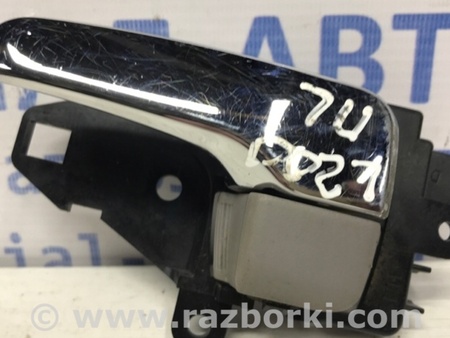 ФОТО Ручка двери внутренняя левая для Mitsubishi L200 (06-14) Киев