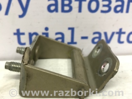 ФОТО Петля крышки багажника для Nissan Qashqai (07-14) Киев