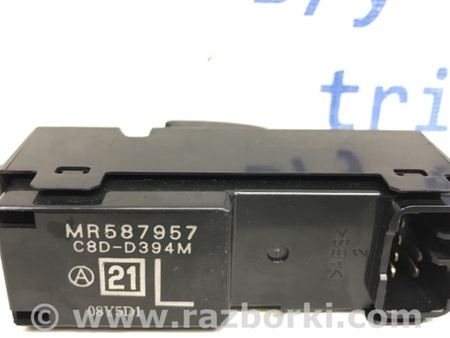 ФОТО Кнопка стеклоподъемника для Mitsubishi L200 (06-14) Киев
